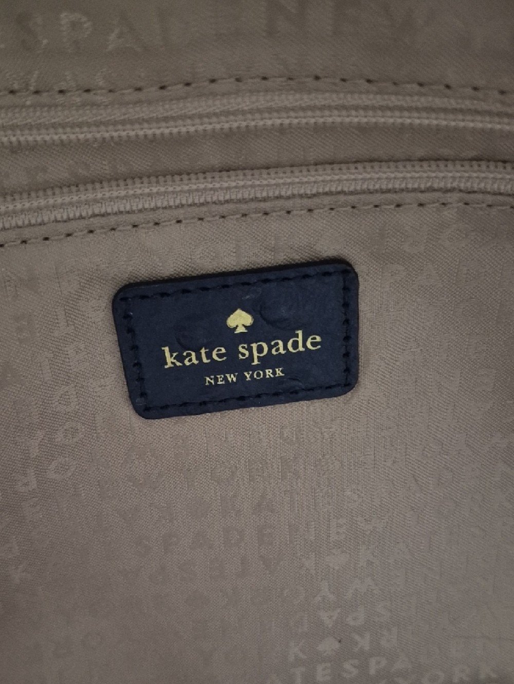 NWT Kate Spade Navy Faux-Ostrich Tote Bag with Bow Accent - Picture 3 of 4